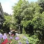 Saint Jean فندق فال لي با