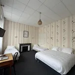 Hotel Saint Jean 2*