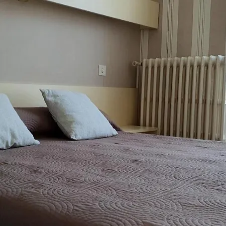 Hotel Saint Jean Vals-les-Bains