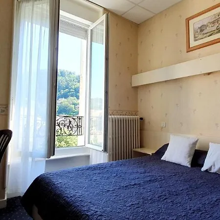 Hotel Saint Jean Vals-les-Bains