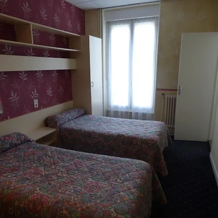 Hotel Saint Jean Vals-les-Bains