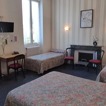 Saint Jean Hotel 2*