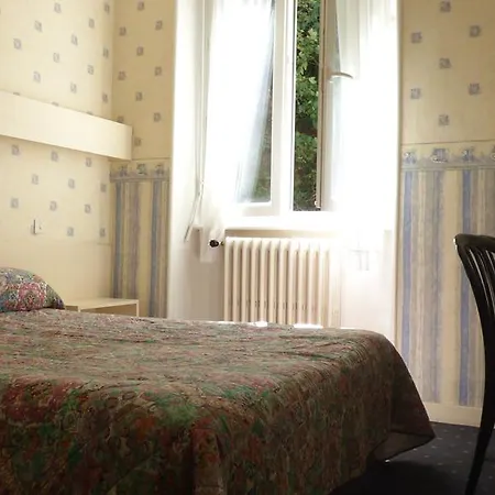 Saint Jean Hotel 2*